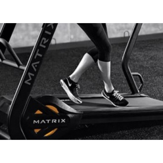 Беговая дорожка Matrix S-DRIVE Performance Trainer