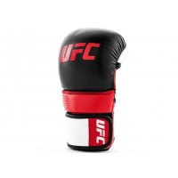 Перчатки UFC PRO для спарринга черные S/M UHK-69963