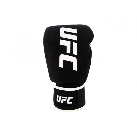 Перчатки UFC для бокса и ММА черные/белые REG UHK-750023